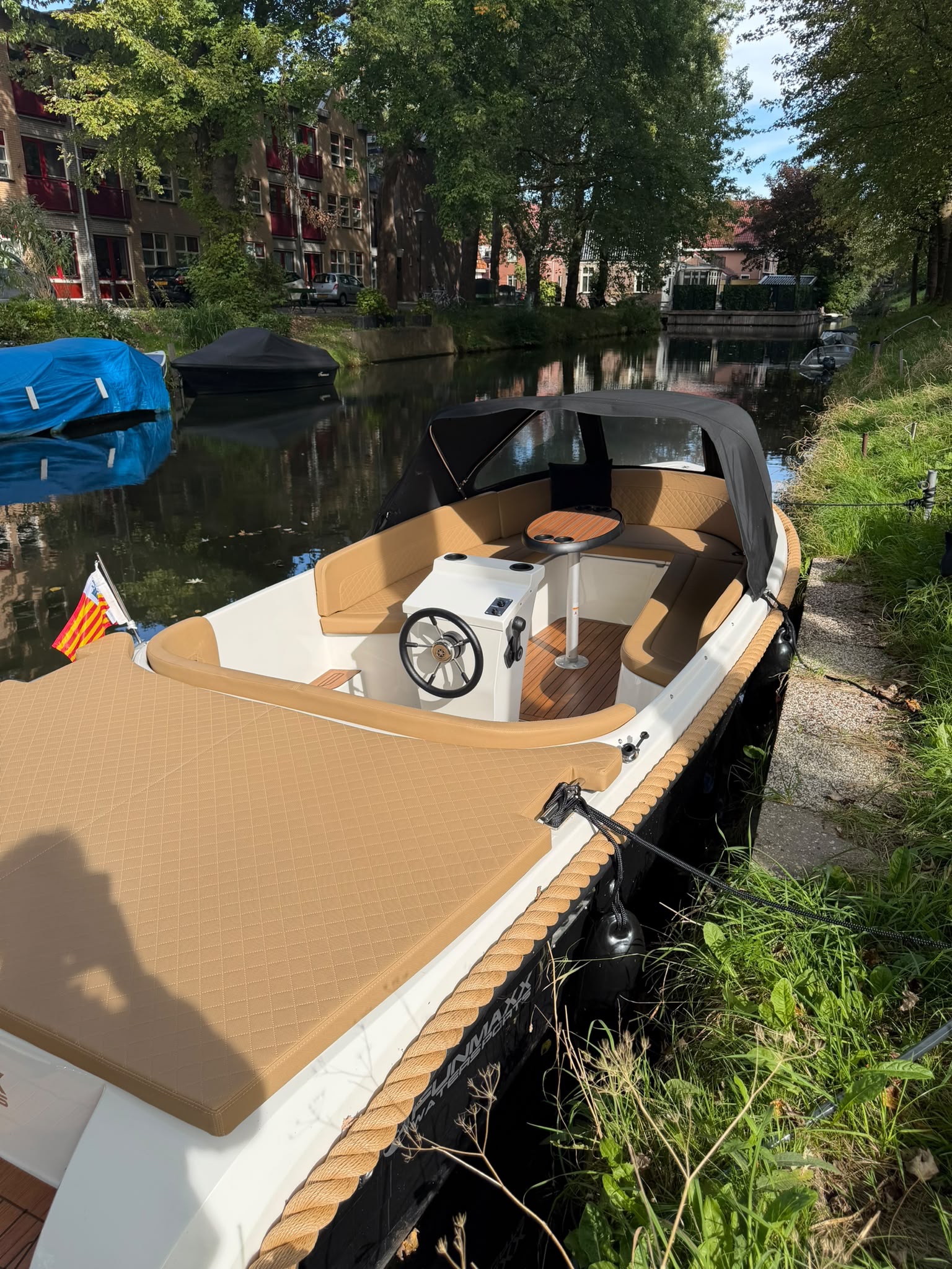 Elegance 590 Tender sloep