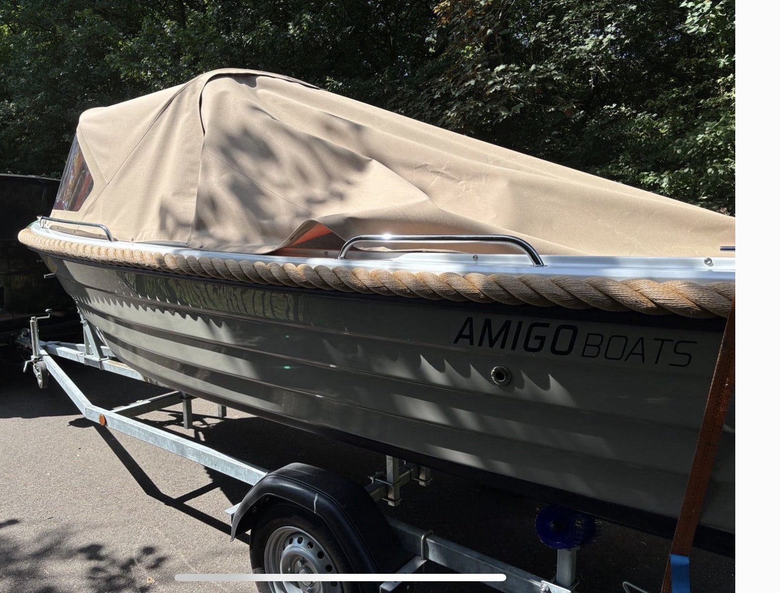 Funmaxx 470 Deluxe E – epropulsion 3.0 navy – Buiskap – 2025