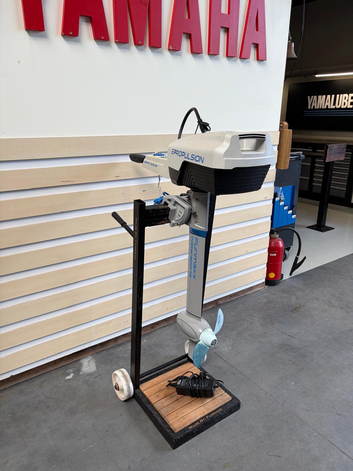 ePropulsion spirit 1.0 Plus XS (2022) - Accu - Oplader